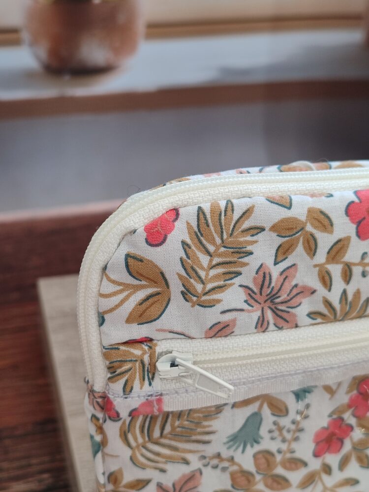 La pochette « La bouquinade 3.0 » Charlotte – Image 8